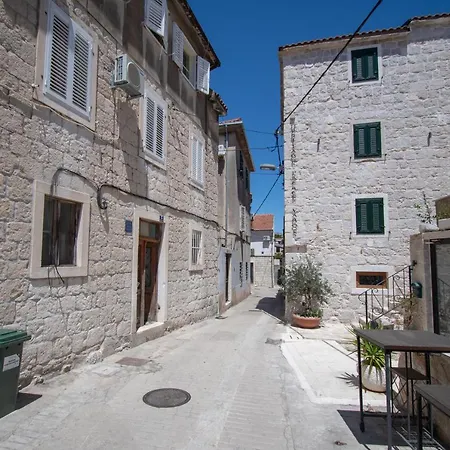 Appartement Kira, One Bedroom In Old Town *