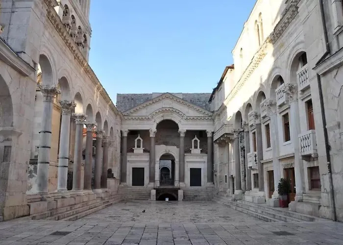 Apartmán Kira, One Bedroom In Old Town Split